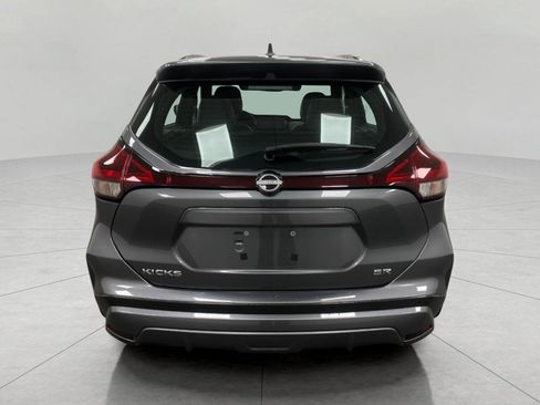 Used 2023 Nissan Kicks SR w/ SR Premium Package image 4