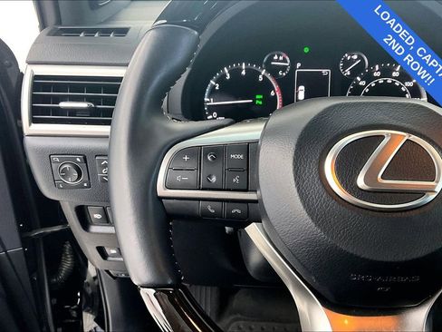 Used 2023 Lexus GX 460 Premium w/ Accessory Package image 27