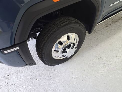 New 2026 GMC Sierra 3500 Denali Ultimate image 9