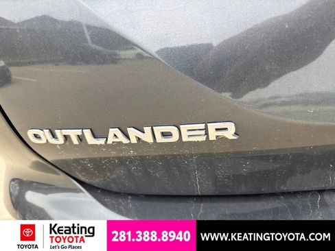 Used 2024 Mitsubishi Outlander SE AWD/4WD image 9