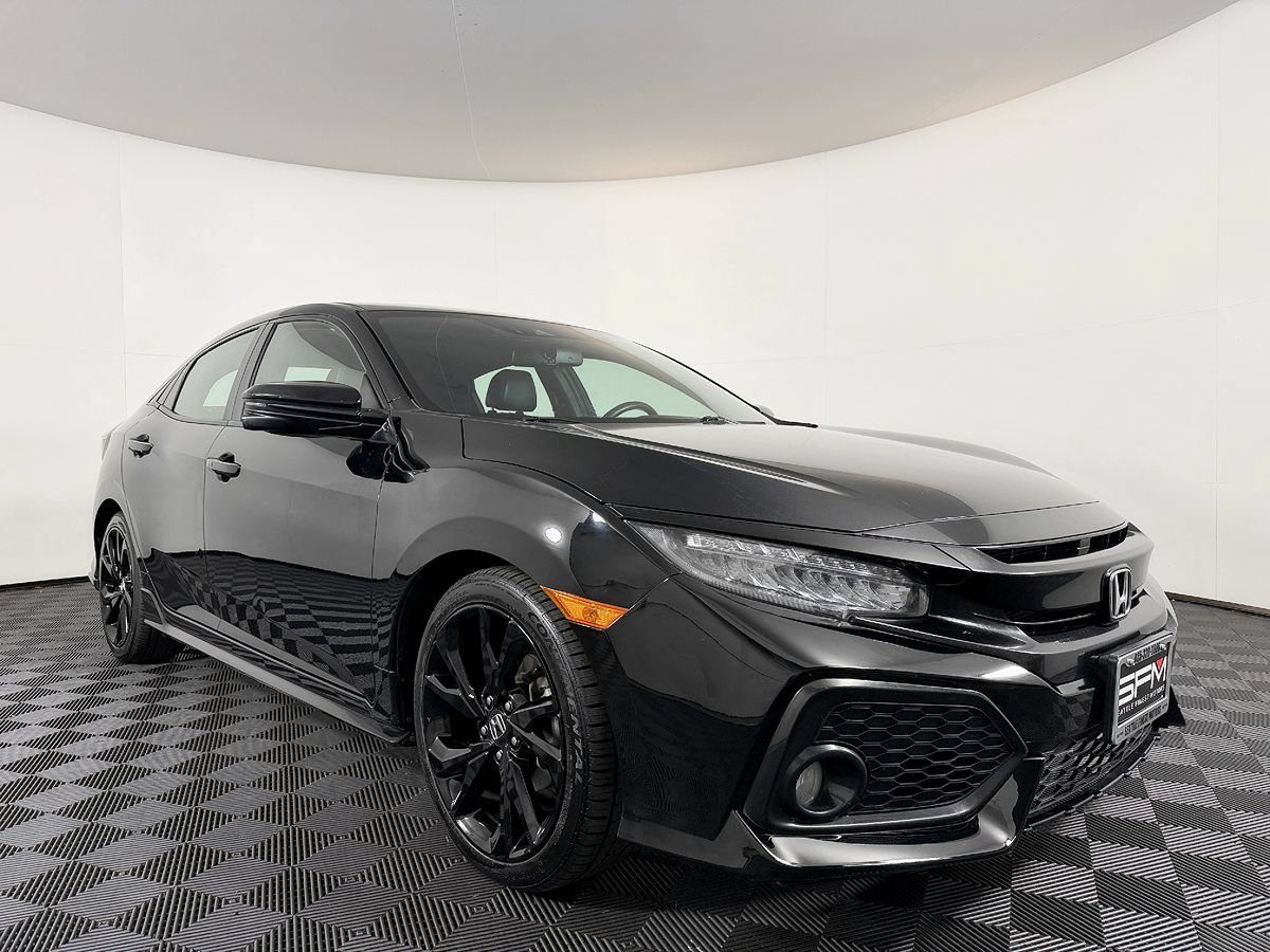 Used 2019 Honda Civic Sport Touring image 3