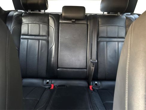 Used 2020 Land Rover Range Rover Evoque SE image 13