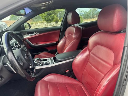 Used 2018 Kia Stinger GT2 AWD/4WD image 7