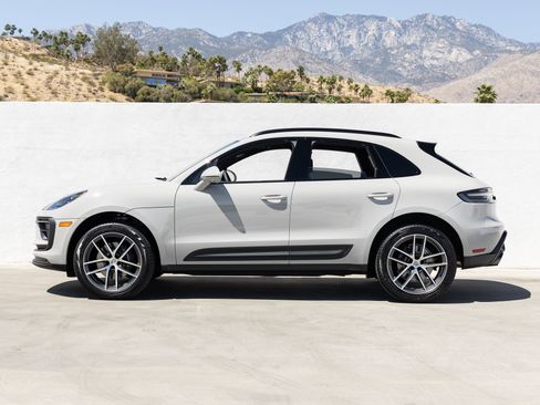 New 2026 Porsche Macan AWD/4WD image 2