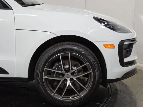 New 2026 Porsche Macan image 11