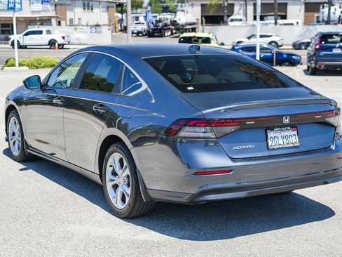 Used 2023 Honda Accord LX image 7