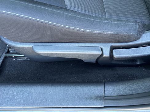 Used 2024 Nissan Sentra SV FWD image 25