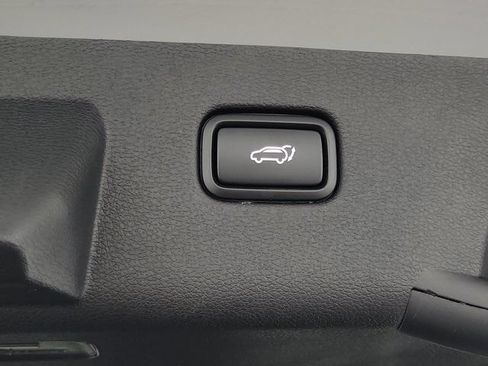 Certified 2023 Kia Sportage SX FWD image 11