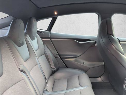 Used 2018 Tesla Model S 75D AWD/4WD image 25