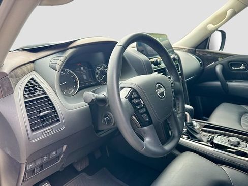 Used 2024 Nissan Armada Platinum w/ Captain's Chairs Package AWD/4WD image 12