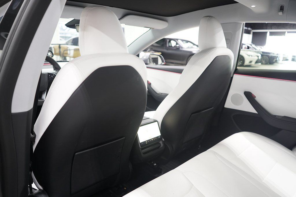 Used 2025 Tesla Model 3 Long Range RWD image 18