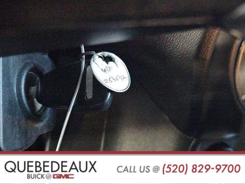 Used 2012 Jeep Wrangler Unlimited Sport image 18