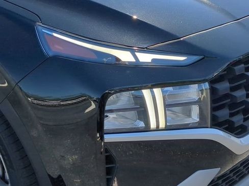 Used 2023 Hyundai Santa Fe SE image 10