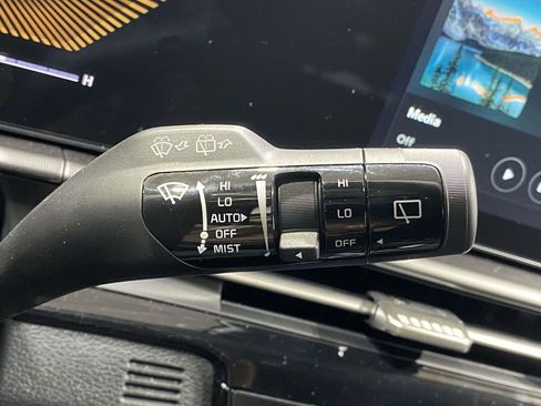 New 2026 Kia Sportage EX FWD image 25