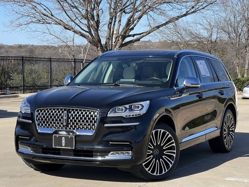 Used 2020 Lincoln Aviator Black Label w/ Dynamic Handling Package image 2