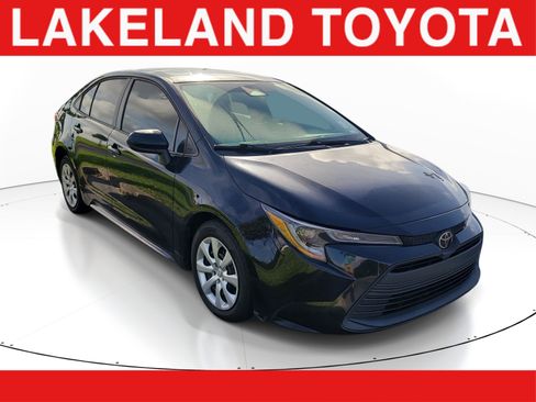 Used 2024 Toyota Corolla LE FWD image 1