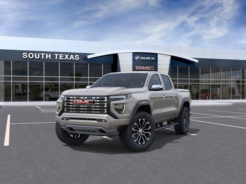 Used 2026 GMC Canyon Denali AWD/4WD image 8