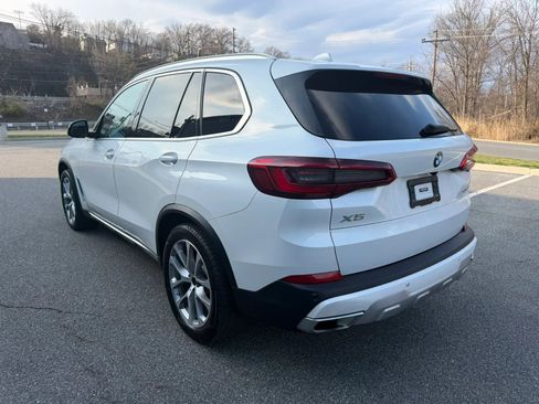 Used 2019 BMW X5 xDrive40i w/ Premium Package 2 image 7