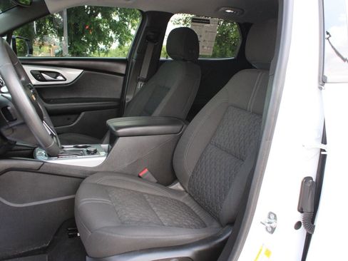 Used 2022 Chevrolet Blazer LT FWD image 14