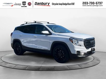 Used 2022 GMC Terrain SLT w/ Infotainment Package II