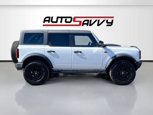 Used 2023 Ford Bronco Wildtrak AWD/4WD image 8
