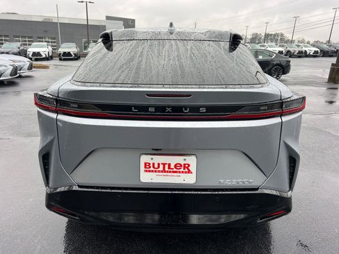 Used 2024 Lexus RZ 300e Premium image 7
