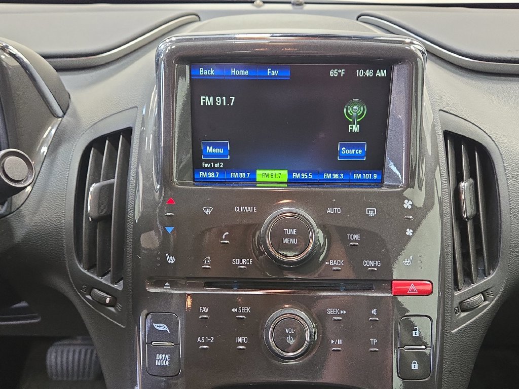Used 2014 Chevrolet Volt FWD image 17