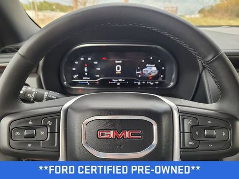 Used 2024 GMC Yukon XL SLE w/ Gmc Pro Safety Plus Package image 29