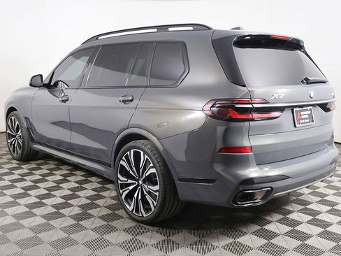Used 2023 BMW X7 xDrive40i w/ Executive Package AWD/4WD image 14