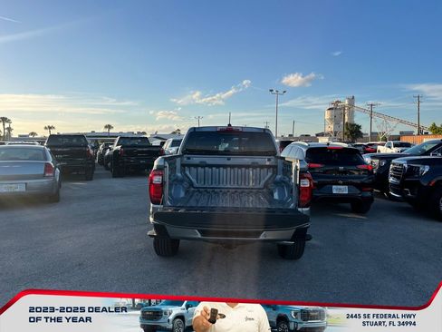 New 2026 GMC Canyon Elevation w/ Convenience Package image 16