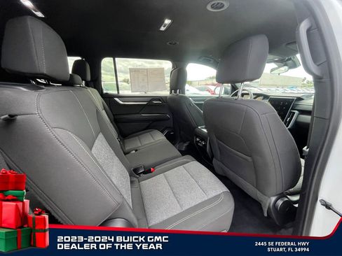 Certified 2025 GMC Acadia Elevation image 17