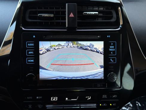 Certified 2019 Toyota Prius Prime Plus image 12