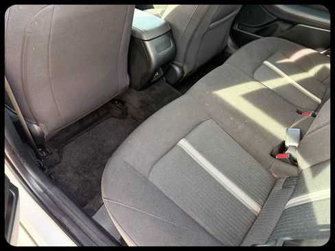 Used 2025 Hyundai Sonata SE FWD image 16