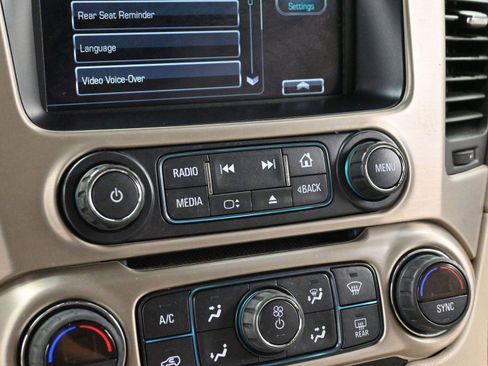 Used 2019 GMC Yukon Denali w/ Denali Ultimate Package image 21