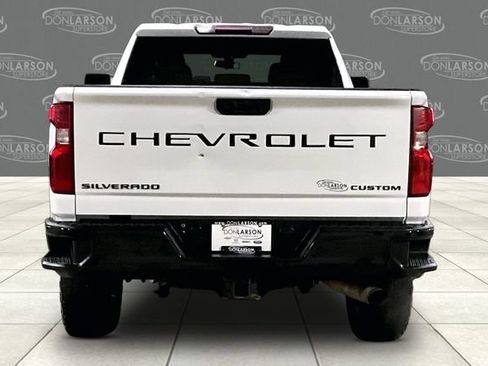 Used 2022 Chevrolet Silverado 2500 Custom w/ Gooseneck/5TH Wheel Package AWD/4WD image 6