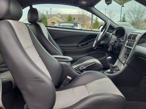 Used 2003 Ford Mustang Cobra image 17