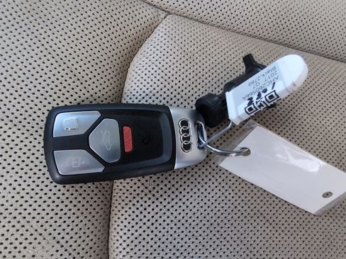 Used 2017 Audi Q7 3.0T Prestige image 11