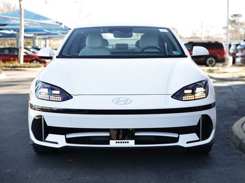 Used 2024 Hyundai Ioniq 6 SEL image 16