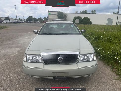 Used 2004 Mercury Grand Marquis LS RWD image 2