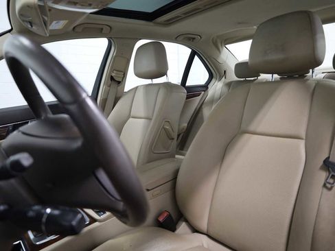 Used 2011 Mercedes-Benz C 300 4MATIC Sedan image 5
