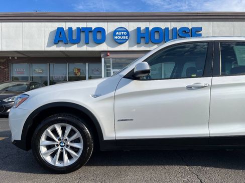 Used 2017 BMW X3 sDrive28i RWD image 39