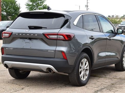 Used 2023 Ford Escape Active AWD/4WD image 5