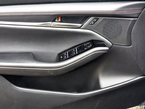 New 2026 MAZDA MAZDA3 Carbon image 7