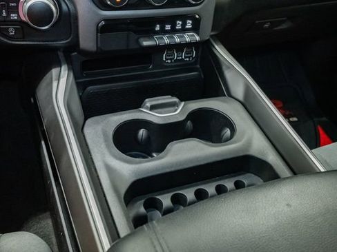 Used 2020 RAM 1500 Big Horn AWD/4WD image 22