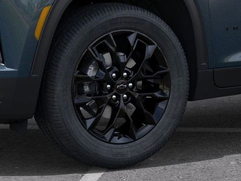 New 2026 Chevrolet Traverse LT image 9