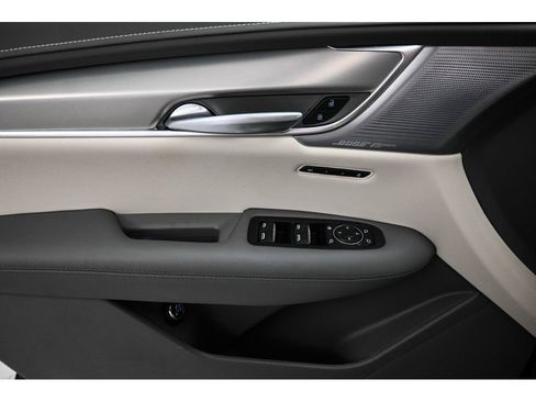 Used 2024 Cadillac XT5 Premium Luxury FWD image 28