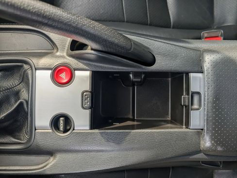 Used 2005 Honda S2000 Convertible 2D image 44