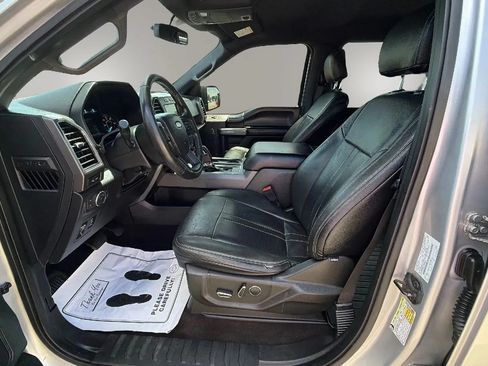 Used 2018 Ford F150 XLT w/ Equipment Group 302A Luxury AWD/4WD image 13