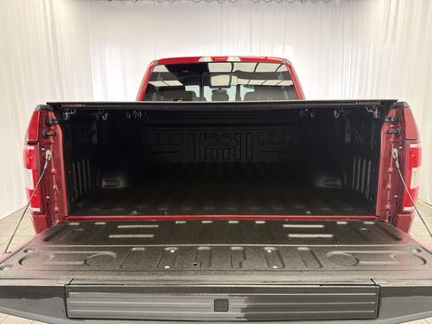 Used 2018 Ford F150 XLT w/ Equipment Group 302A Luxury image 15