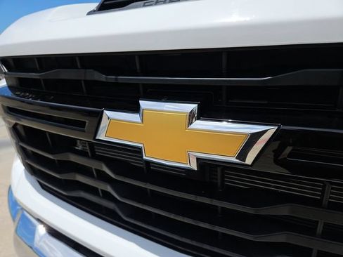 Used 2025 Chevrolet Silverado 3500 W/T w/ WT Convenience Package AWD/4WD image 27